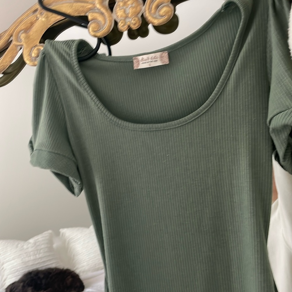 Olive green slated state bodysuit short sleeve